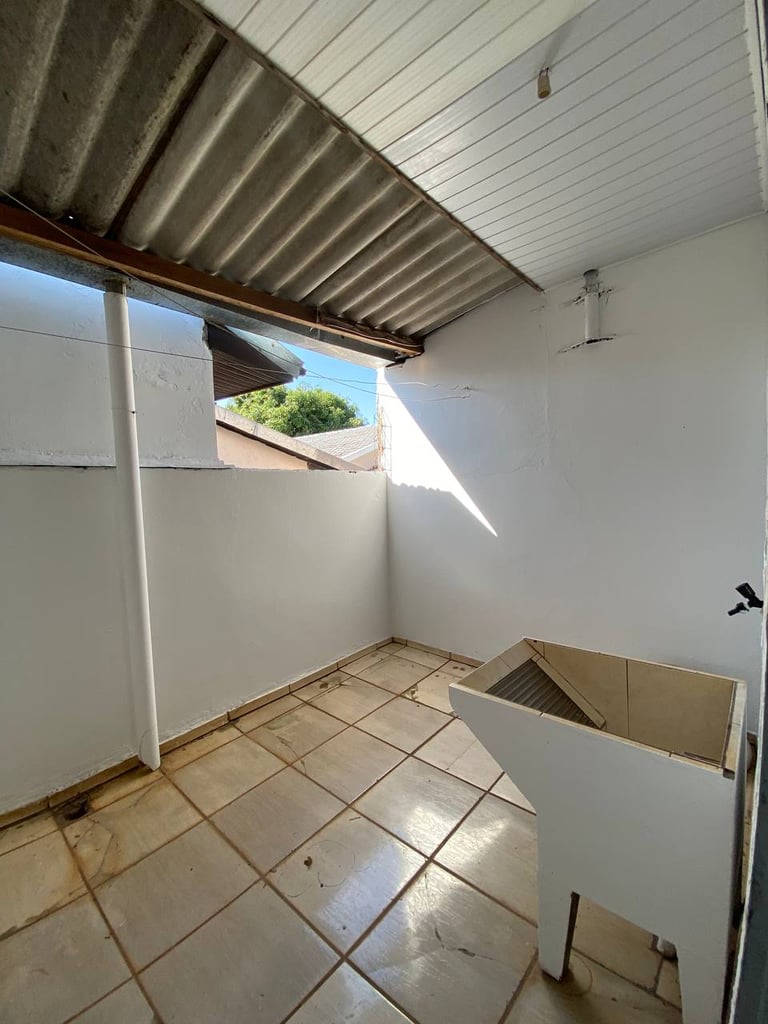 photo_5012648128230305323_y